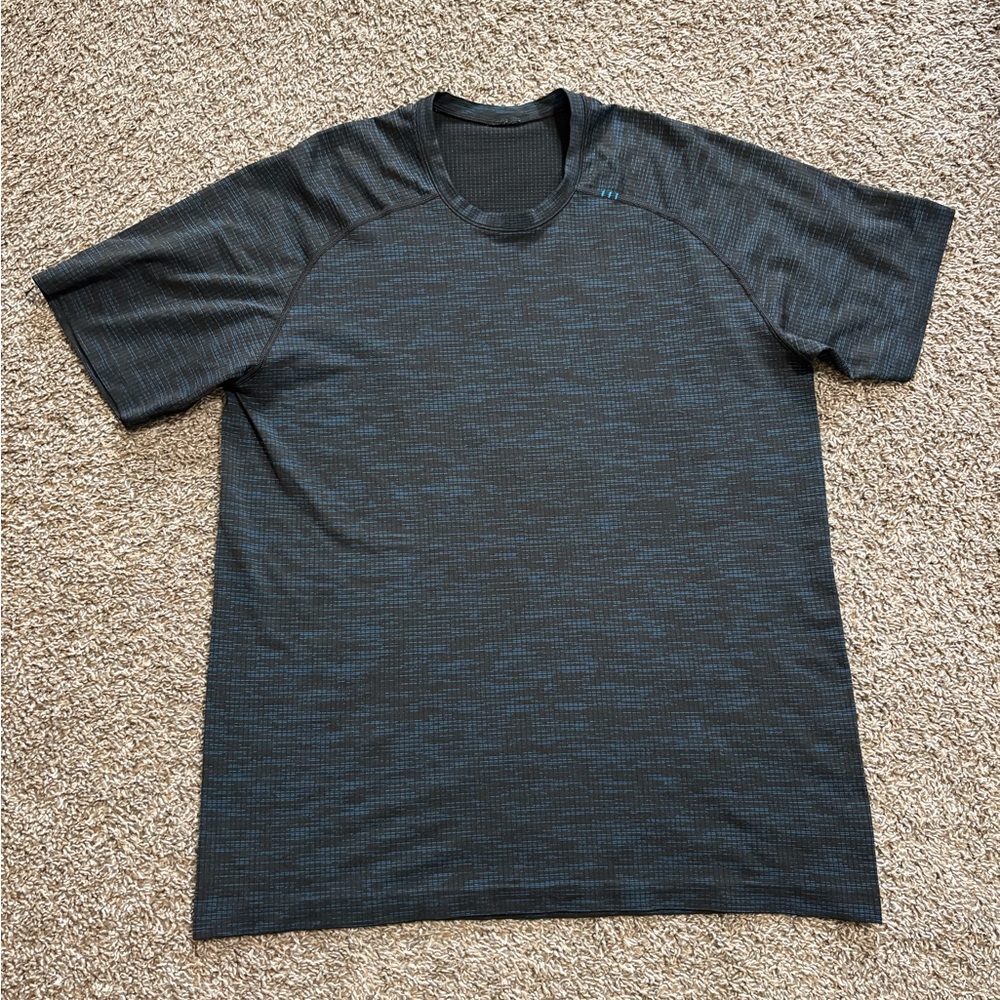 lululemon  swiftly tech blue and black Short Sleeve Tee